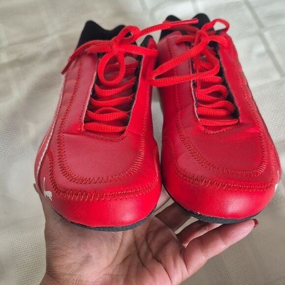 HOST PICK🥳 Puma Red Sneakers with White Detailing - Picture 8 of 16